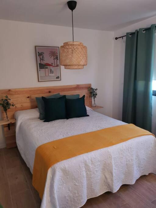 Apartamento Con Vistas Al Mar En El Centro De Коральео Экстерьер фото
